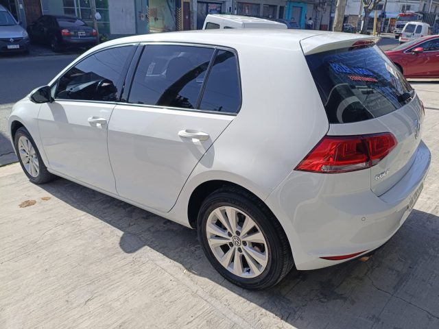 Volkswagen Golf — foto 1