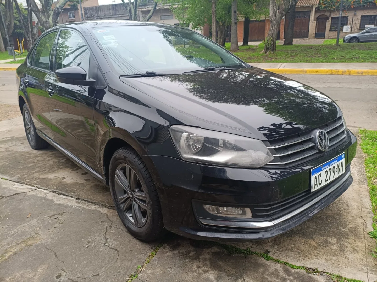 Volkswagen Polo — foto 3