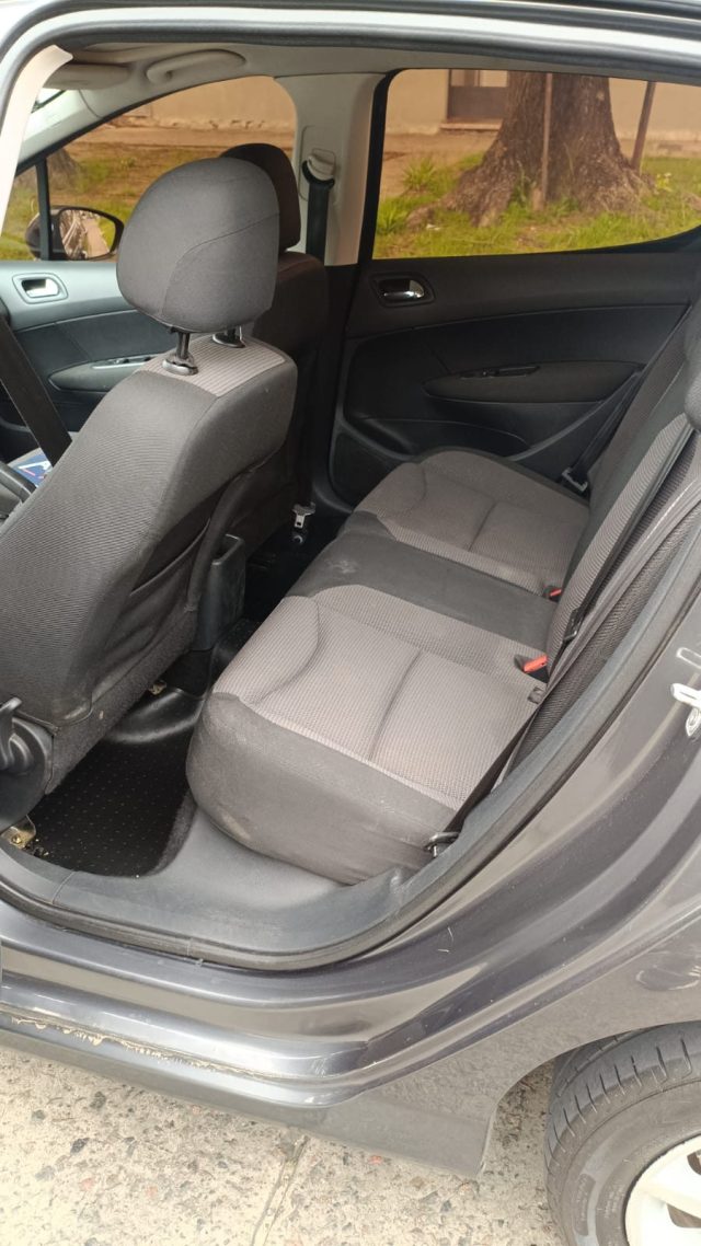 Peugeot 308 — foto 4